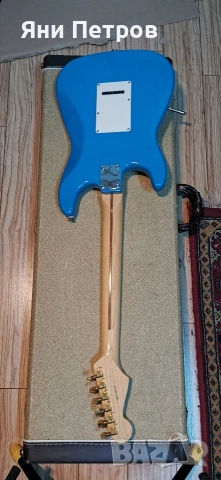 Fender Stratocaster електрическа китара , снимка 2 - Китари - 53781675