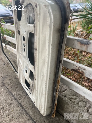 Предна дясна врата Сузуки Самурай, снимка 4 - Части - 51910938