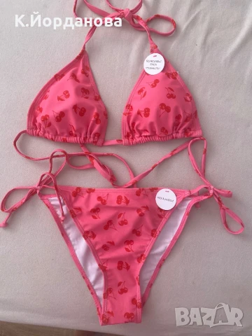 Дамски розов бански от две части 