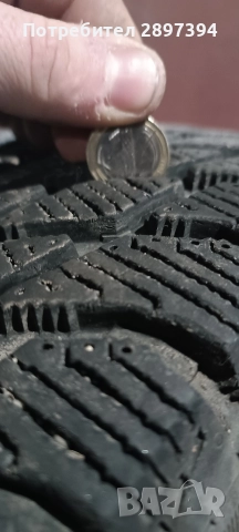 Зимни гуми за джип, снимка 2 - Гуми и джанти - 52948917