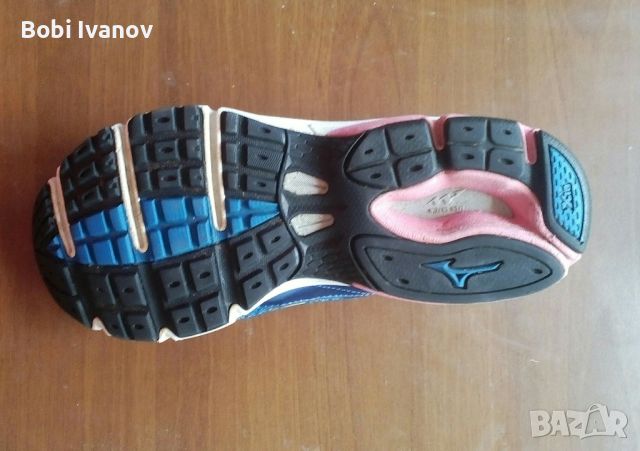 Маратонки Mizuno номер 40, снимка 7 - Маратонки - 46164154