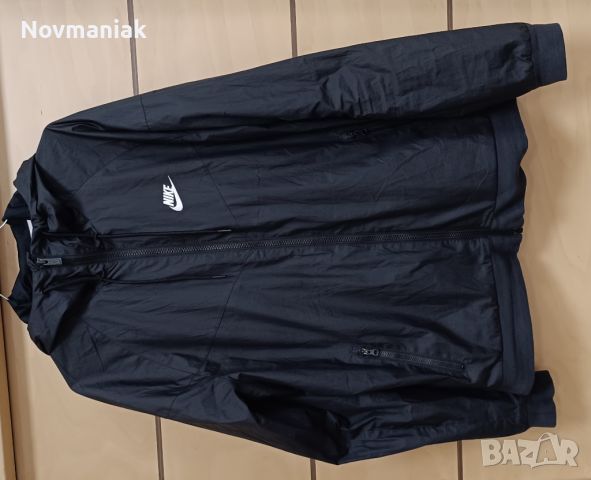 Nike Sportswear Windrunner-Много Запазено, снимка 2 - Якета - 46034938