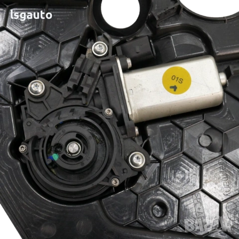 Моторче плавно затваряне задна лява врата AUDI  A8 (D4, 4H) 2010-2017 ID: 158494, снимка 2 - Части - 53861442