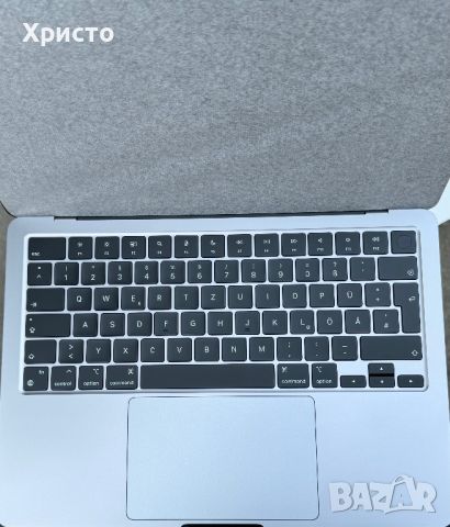 НОВ!!! Лаптоп Apple 13.6" MacBook Air, Apple M2 чип, 8-ядра CPU и 10-ядра GPU, 8GB, 512GB, Silver, снимка 2 - Лаптопи за работа - 46432570