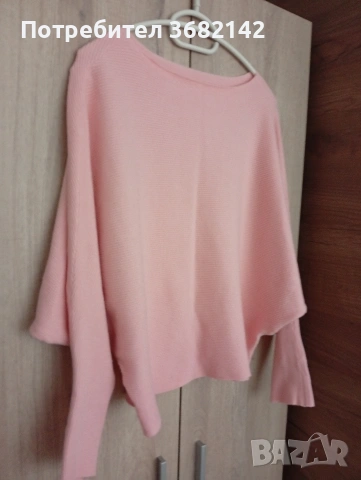 продавам 4 броя блузи 