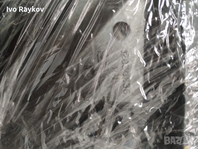 Скоба за огледало , дясна врата за Saab 9 3 кабриолет 12830635 12830636, снимка 4 - Части - 52091709