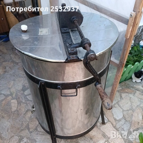 Центрофуга за мед, снимка 5 - За пчели - 51658564