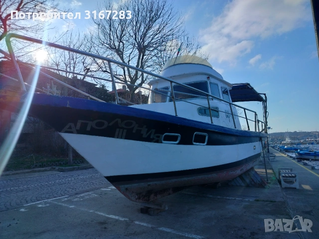 Риболовна лодка , снимка 4 - Такъми - 53287813