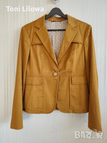 Gucci винтидж костюм автентичен, снимка 2 - Костюми - 54243049