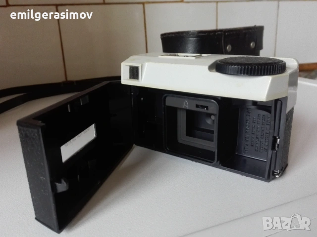 Фотоапарати ., снимка 15 - Антикварни и старинни предмети - 51096830