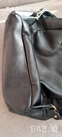 Оригинална дамска раница Liu Jo, снимка 5 - Раници - 52962119