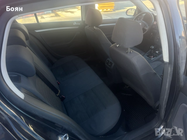VW Golf 5 , снимка 13 - Автомобили и джипове - 53918736