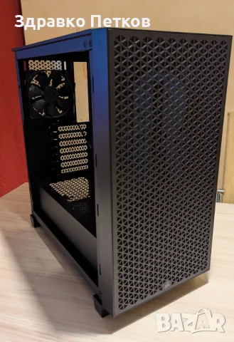 Компютърна кутия Corsair 3000D Airflow, ATX, снимка 2 - Захранвания и кутии - 48654930