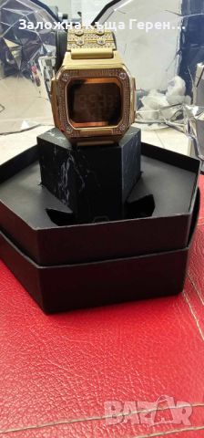 Дамски часовник Philipp Plein Hiper Shock, снимка 4 - Дамски - 45506593