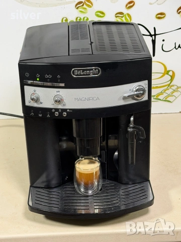 Кафемашина кафе автомат delonghi, снимка 4 - Кафемашини - 53628077