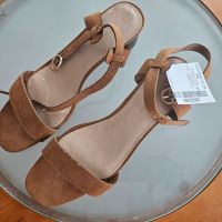 Летни велурени сандали, снимка 3 - Сандали - 45778906