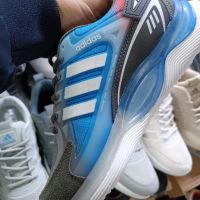 маратонки Adidas , снимка 2 - Маратонки - 45517187