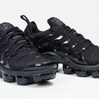 Nike Vapormax Plus ,,Black Edition”, снимка 1 - Други - 45769273
