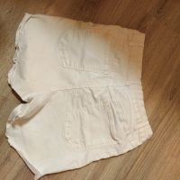 Дамски бели къси панталонки , снимка 2 - Къси панталони и бермуди - 45183795
