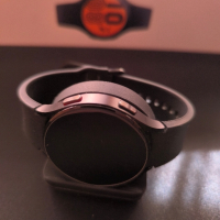 Samsung Galaxy Watch4 44mm Bluetooth Black, снимка 1 - Смарт часовници - 44631692