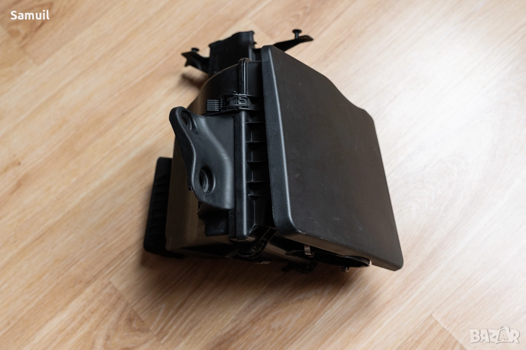 Кутия въздушен филтър BMW E46 330i Facelift, снимка 1