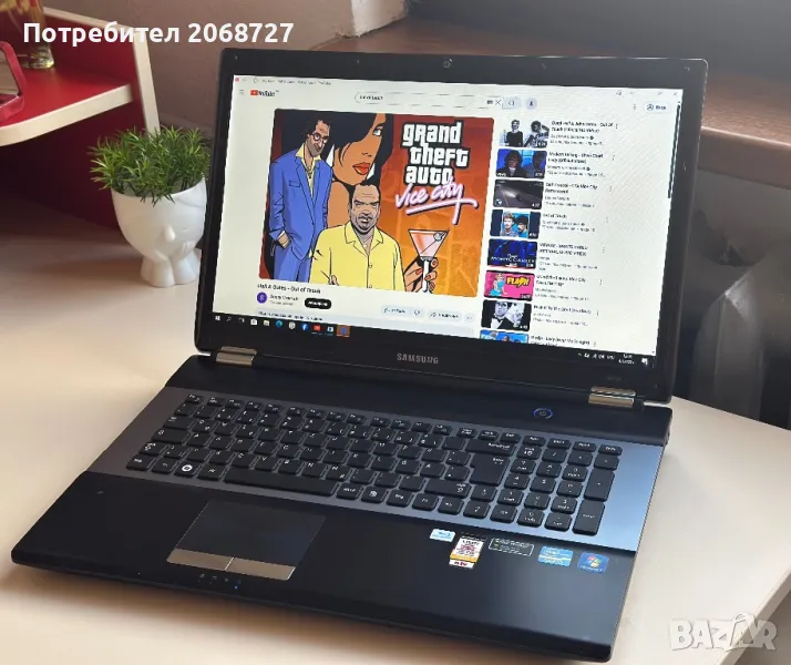 Лаптоп Samsung NP-RC230-SO6DE Windows 10, снимка 1