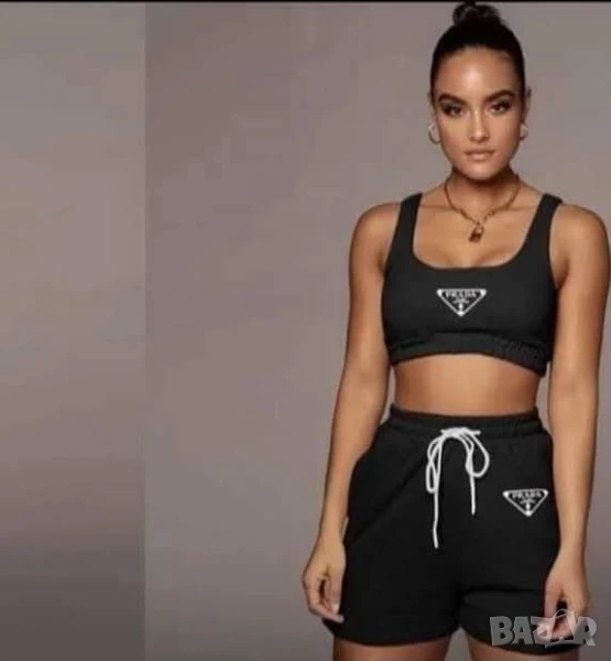 дамски екипи prada, снимка 1
