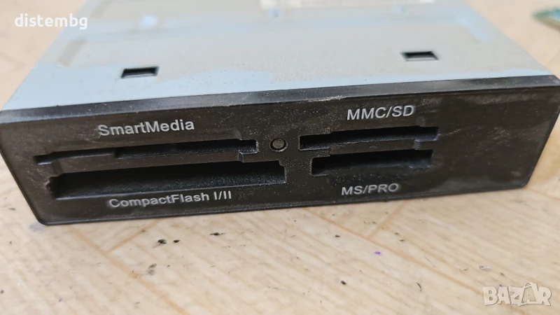 Четец на карти памет Packard Bell Card Reader 82-246-100300, снимка 1