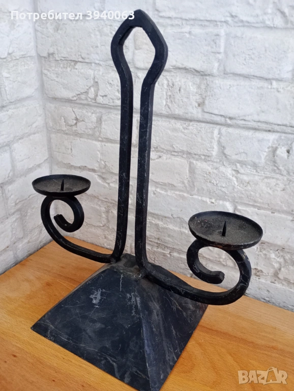 Стар свещник от ковано желязо, снимка 1