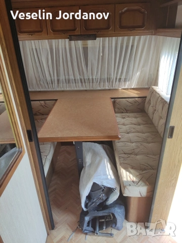 Продавам каравана Bürstner 485 TN LUX – 4 местна, регистрирана, с форселт, снимка 10 - Каравани и кемпери - 54267600