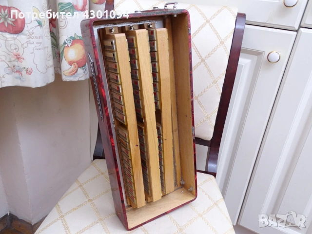 Корпус (клавиатура) за Акордеон Weltmeister Stella 60 баса, снимка 11 - Акордеони - 53576648