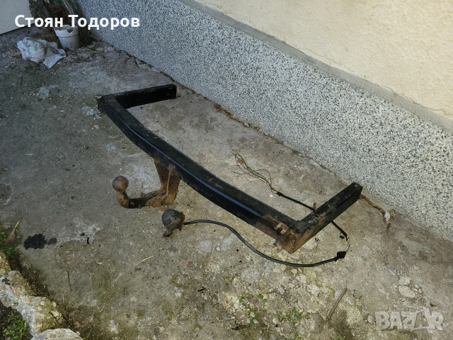 теглич за Ауди А6, снимка 2 - Части - 53697160