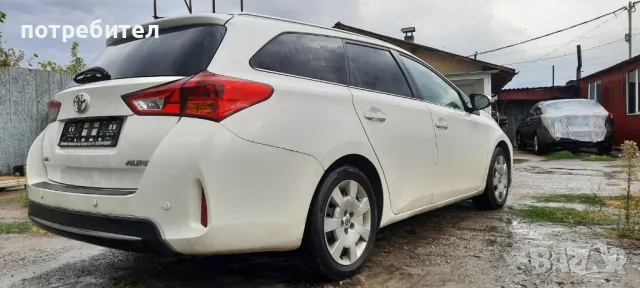 Продавам Toyota auris 2.0 D 124 к.с комби , снимка 5 - Автомобили и джипове - 46974951