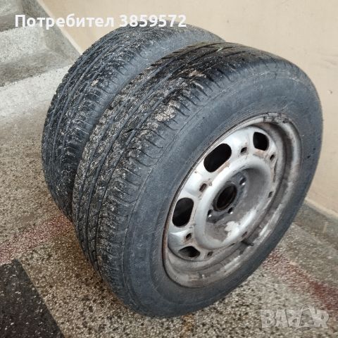 Летни гуми с джанти 175/65/14 Дот 2319, снимка 2 - Гуми и джанти - 45583417