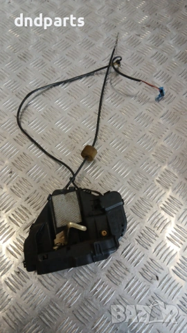 Брава врата Mercedes E W211 2003г.(задна дясна) 