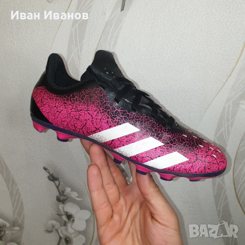 бутонки  Adidas Predator Freak.4 FxG  номер 36 - 36 2/3, снимка 4 - Футбол - 45063249