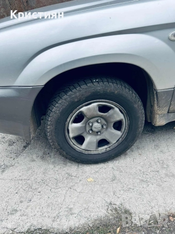 Subaru Forester 2.0i 125 кс 4X4, снимка 3 - Автомобили и джипове - 52064100