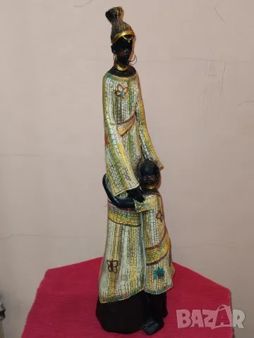 Статуетка на африканска жена с дете. , снимка 5 - Статуетки - 50026502