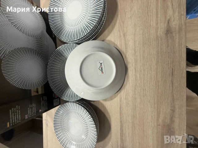 Комплект чинии 24 части с геометричен дизайн – Елегантност за всяка трапеза, снимка 4 - Чинии - 53638938