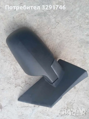 Ел-огледало ляв  за Форд Фиеста 5 2006г 1.4 TDCi 68k.с, снимка 2 - Части - 50502349