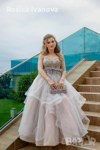 Абитуриентска рокля, снимка 2 - Рокли - 54303568