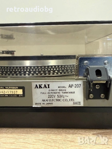 Колекционерски грамофон AKAI AP-207 - direct drive, fully automatic🔈, снимка 8 - Грамофони - 54194741