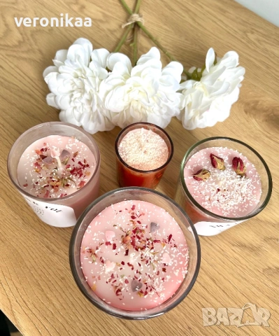 Свещи за 8-ми март