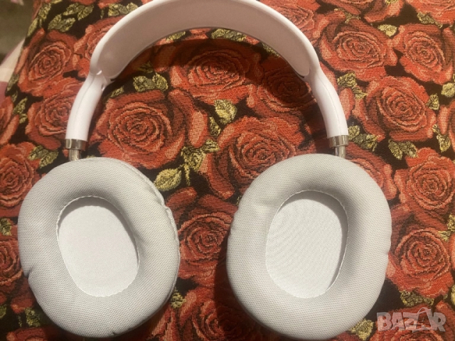 Слушалки на Apple Air Pods Max- реплика , снимка 2 - Слушалки и портативни колонки - 52029685