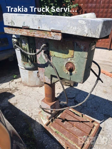 Настолна бормашина ПН161 колонна, снимка 3 - Други машини и части - 51381832