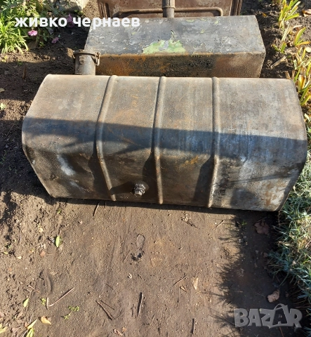 резервоари 100л. и 200л.