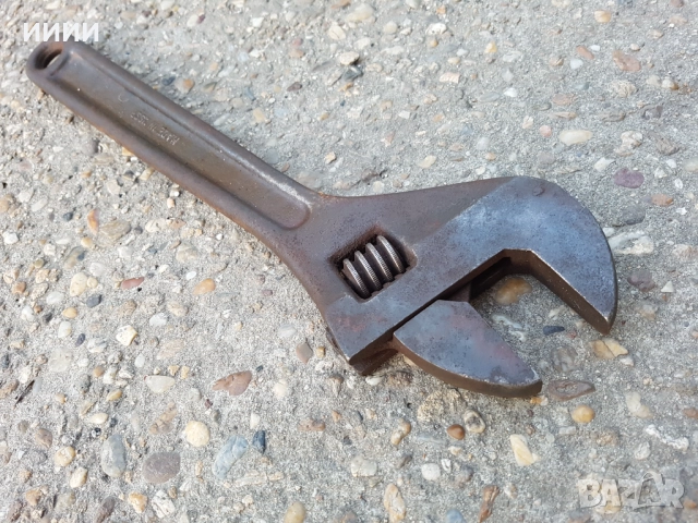 Раздвижен ключ 46