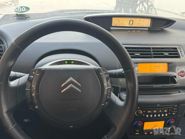 Ситроен ц4 FACELIFT, снимка 12 - Автомобили и джипове - 51508508
