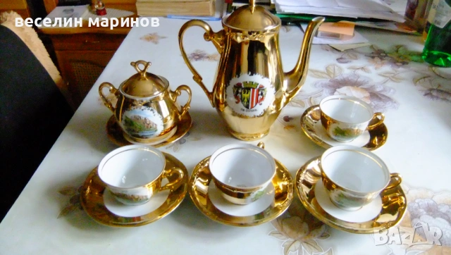 Продавам старинен австрийски позлатен сервиз за кафе , снимка 2 - Сервизи - 53469547