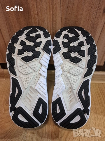 Маратонки HOKA, снимка 2 - Детски маратонки - 53064369